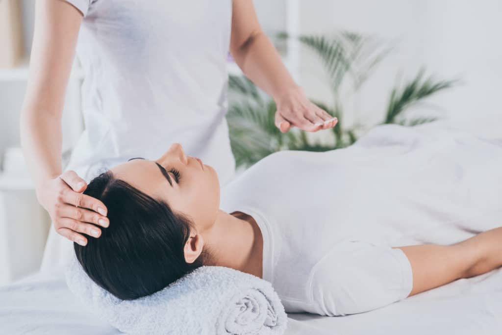 What is Reiki and How Can It Help During the Recovery Process?